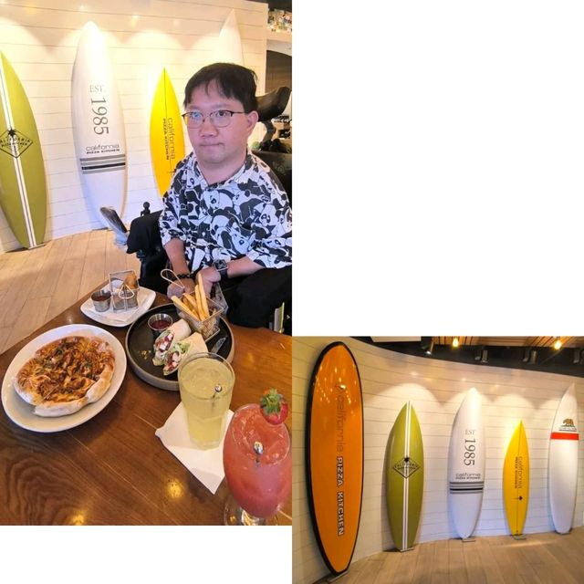 屯門有一間薄餅店有傳統火紅紅烤爐即叫即製薄餅