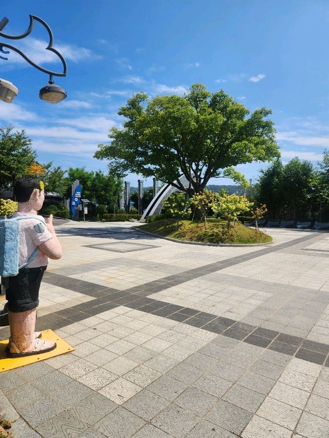 교복입고 야외데이트가 가능한 장생포고래문화마을👍