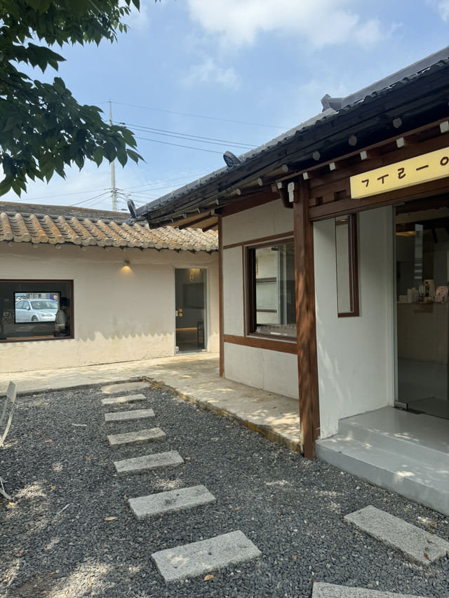 감성적인 한옥 분위기 카페구릉🏠