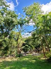 เที่ยวชมธรรมชาติน้ำตกเจ็ดสาวน้อย