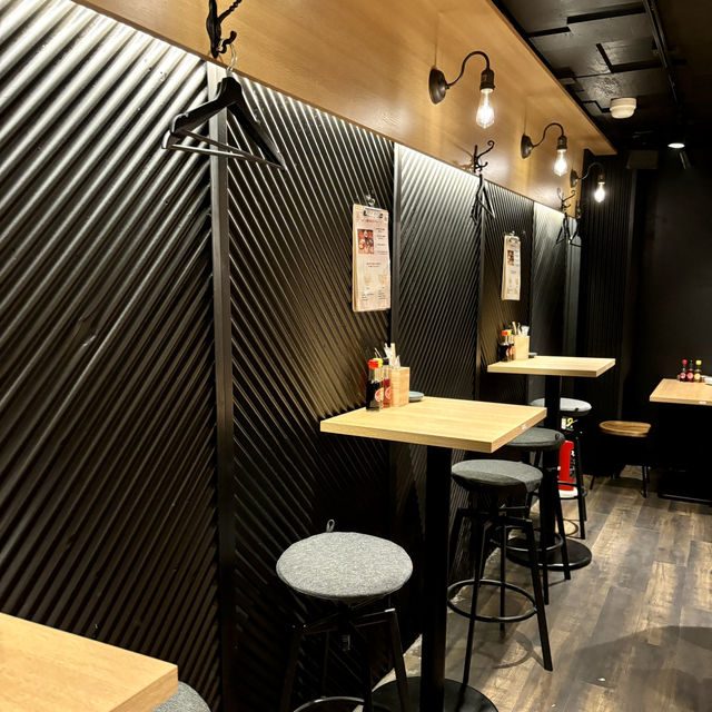 【京都・烏丸】鉄板焼きが自慢の居酒屋「鉄板とアテふぅふぅ 四条烏丸店」