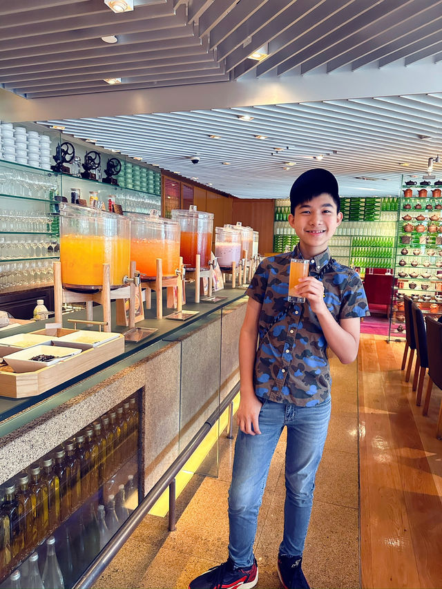 適合一家大細的高質自助餐