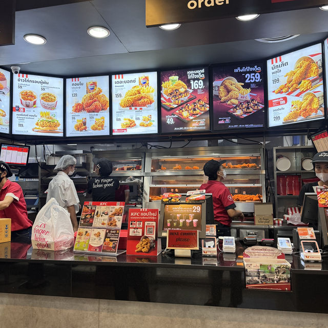 KFC ðāļŠāļēāļāļēāļāļīāđāļāļāļĩāļāļĨāļāļāļŦāļ āļāļąāļāļāļļāļĢāļĩ