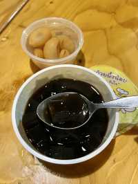 ร้านครัวกลางน้ำ ซีฟู้ด ร้านนอกกระแสที่อยากให้มาลอง