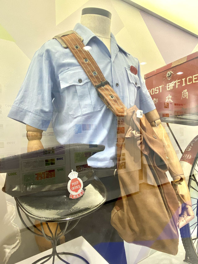 郵政局也有展覽看？！重拾懷舊香港情懷 🇭🇰 郵展廊