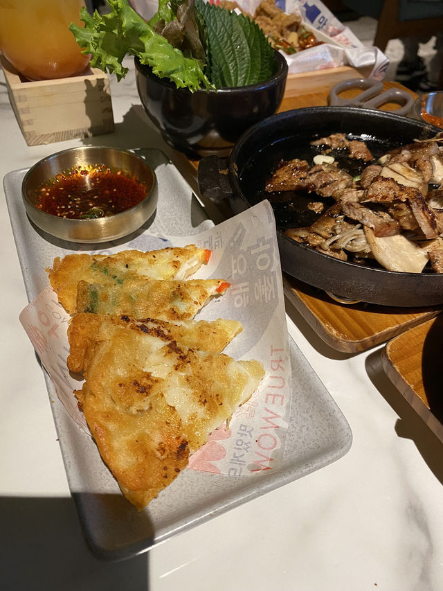 《初瓦》：王品x韓式料理 獨特大醬泡菜風味