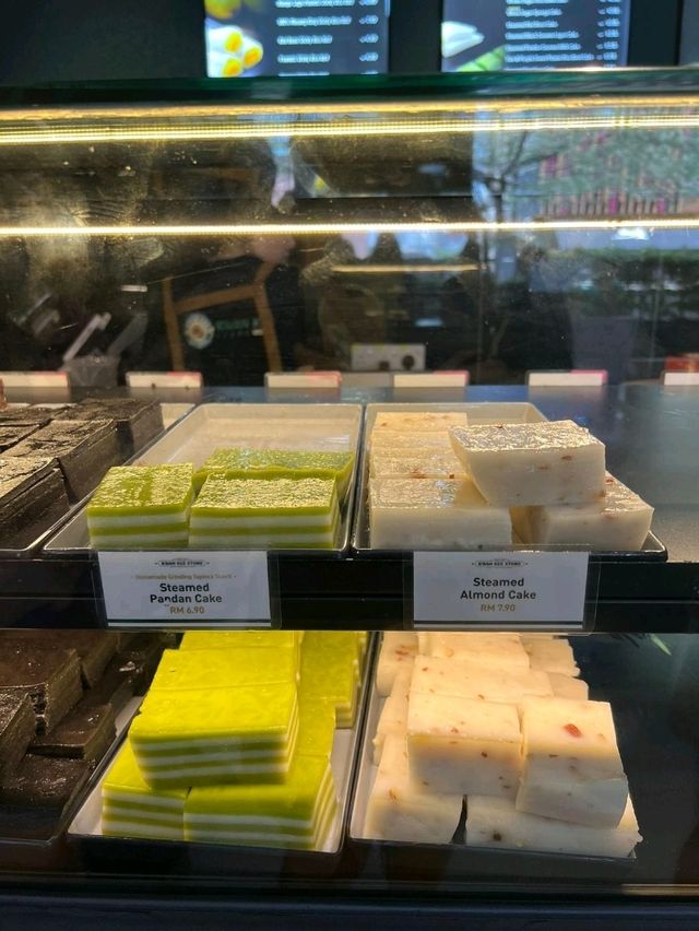 Famous Kwan Kee Store in Johor Bahru