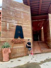 Hotel Adam Krabi โรงแรมสีส้มดีไซน์สุดเก๋ที่อ่างนาง
