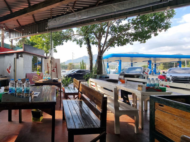 พิกัดชาร์จความอิ่มทั้งรถและคน จ.เพชรบูรณ์ 🚗✨🍽️