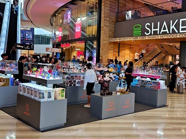 A Christmas vibe at Changi Jewel