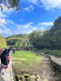 น้ำตกซือเฟิ่น ธรรมชาติสวยงามเมืองไทเป 🌳