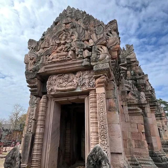 ปราสาทหินที่สวยที่สุดในไทย🇹🇭 "ปราสาทพนมรุ้ง"