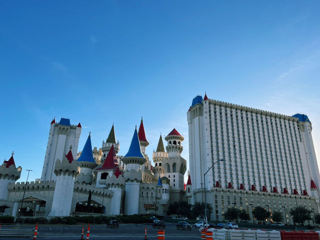 Las Vegas附近色彩斑斕的七彩魔法山～再當一晚賭城大亨💵