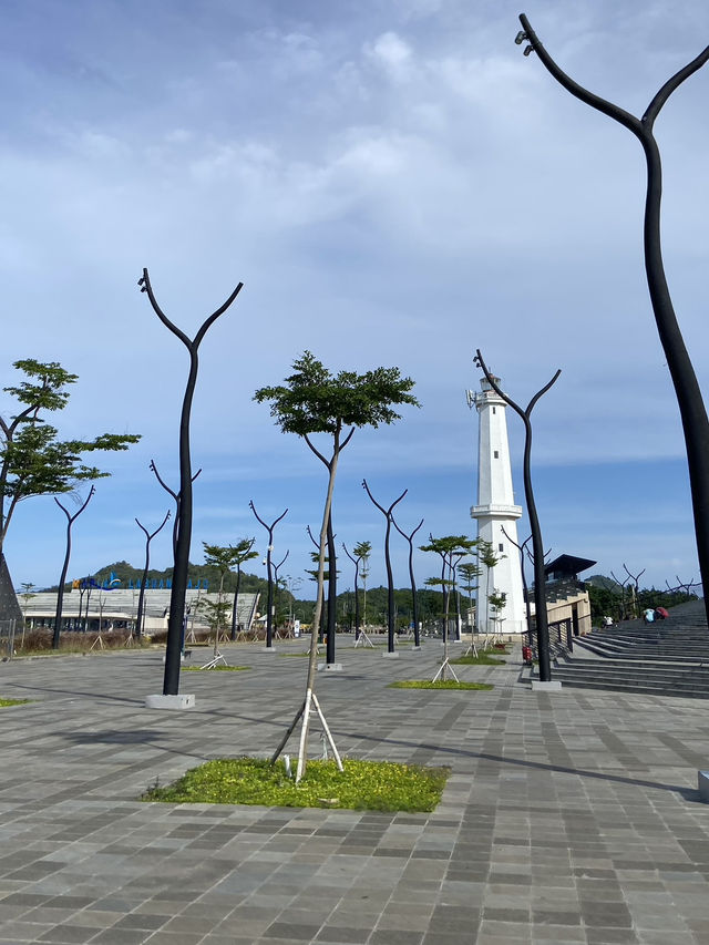 Labuan Bajo City Tour: Gateway to Adventure