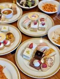 A Sweet & Savory Escape at Hotel New Otani's Garden Lounge