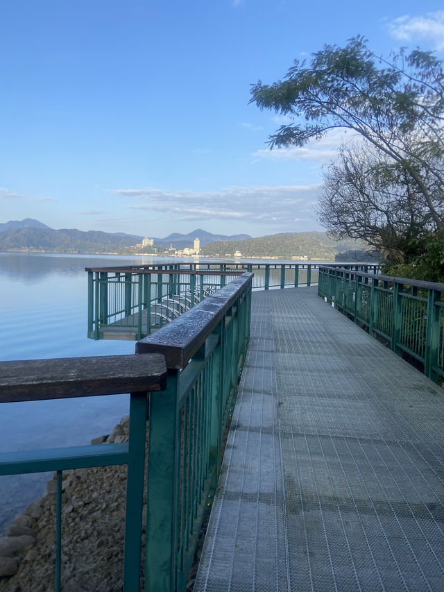 sun moon lake