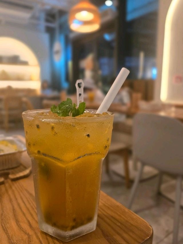 將軍澳海旁串燒店