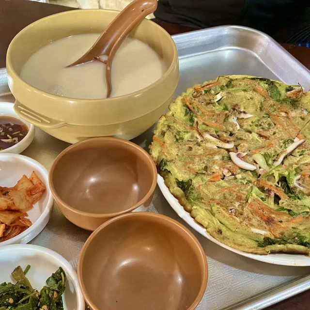 다가올 봄에 가면 좋을 유채꽃과 바다가 보이는 주막- 청산도 서편제 주막
