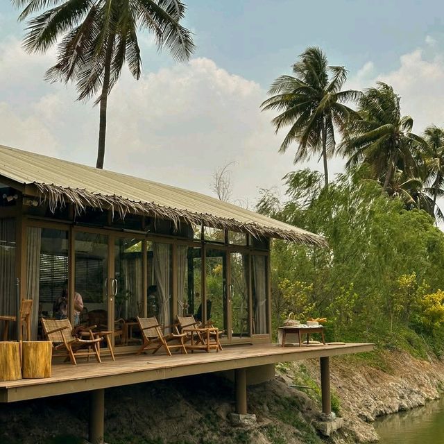 Serene House Cafe 