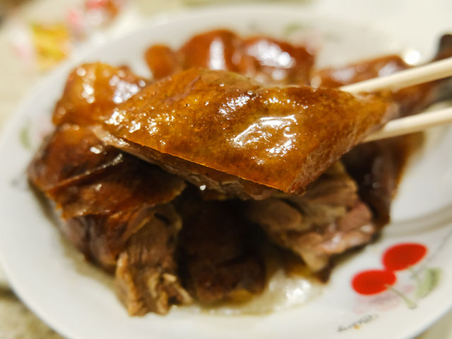 斬料斬料斬大嚿叉燒