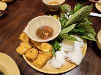 🪵하노이 맛집 '꽌안응온 (Quan an Ngon)'