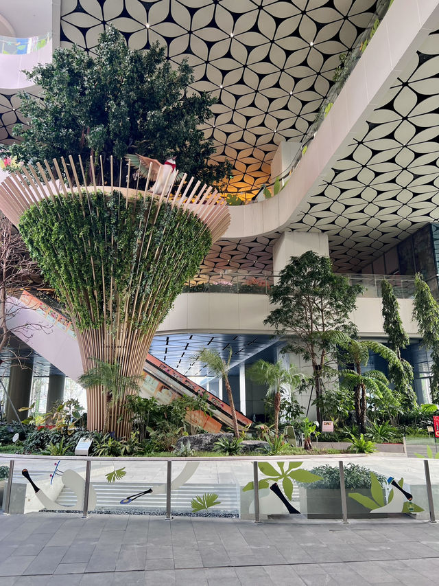 深圳🌿以森林🌳生態為題嘅新商場