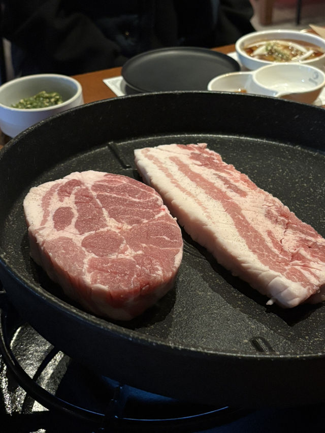 경산 삼겹살 찐맛집 [꽃돼지]🥩