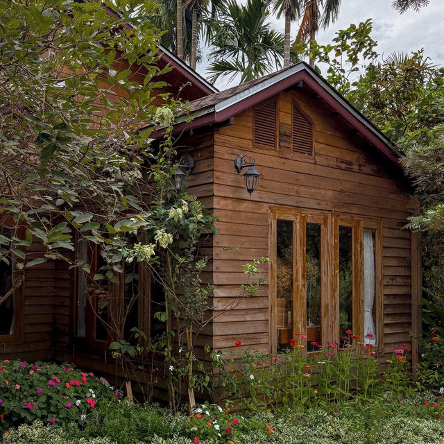 Phuean Suan Farm • Tap Ma, Rayong