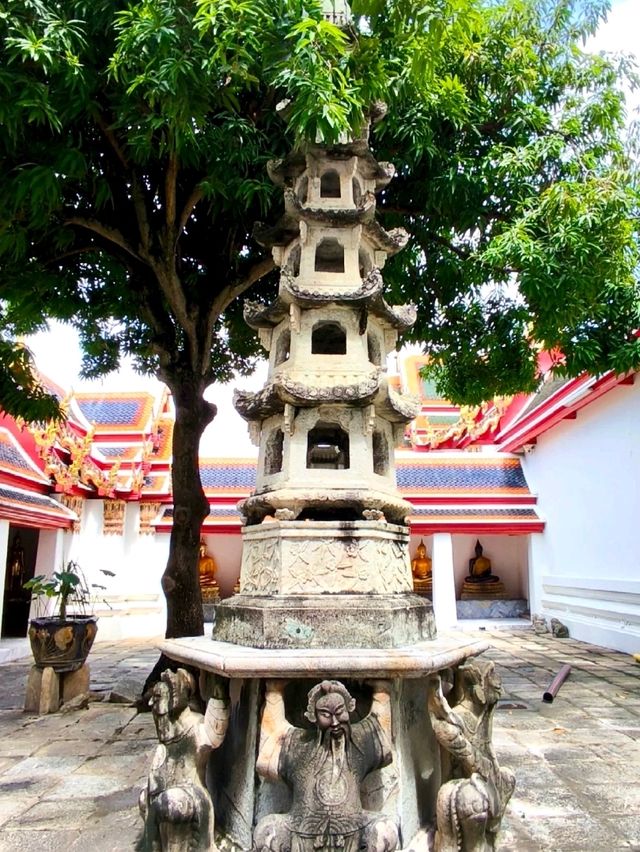 A Moment of Peace at Wat Pho
