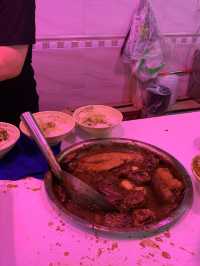 10위안으로 한 끼 해결! 용타이 숨은 족발 덮밥 맛집