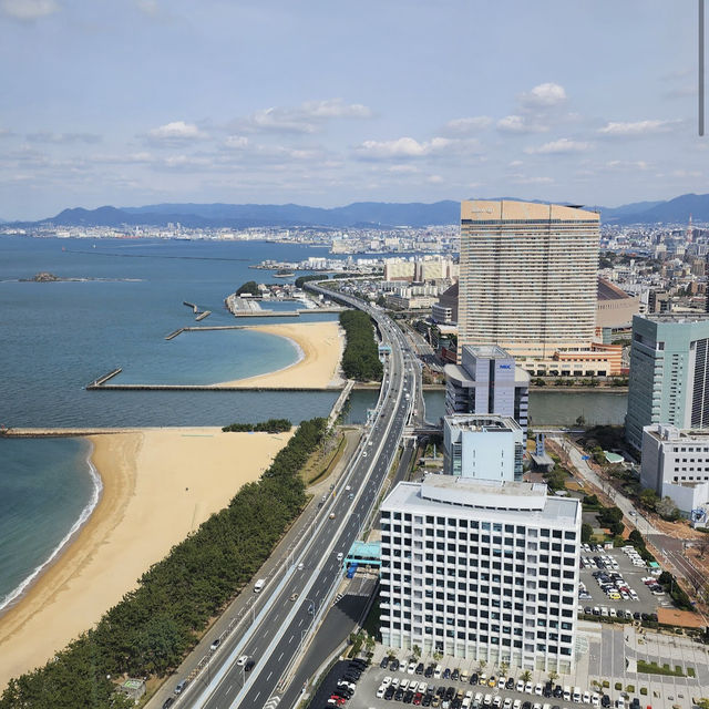 福岡塔（Fukuoka Tower）
