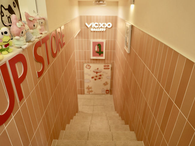 首爾明洞 趣味路上的VICXXO（비시쏘）可愛到爆炸