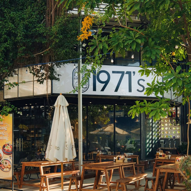 1971's Cafe & Bistro  @ Van Minh