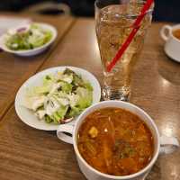 [中野]驚異的なコスパ！窯で焼いたピザランチ[NAPRIMO 中野店]