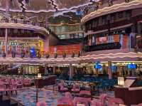 "Carnival Jubilee: The Ship That Throws a Texas-Sized Party (With a Side of Gumbo)" 🤠🎉🚢