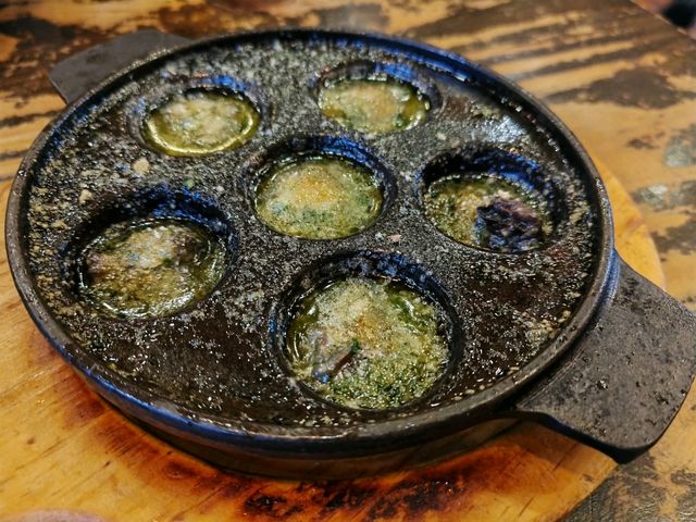 【胡志明5日4夜】法式浪漫混搭越式風情！由米芝蓮Pho到日本街居酒屋，越式洗頭全攻略 🇻🇳🍜  