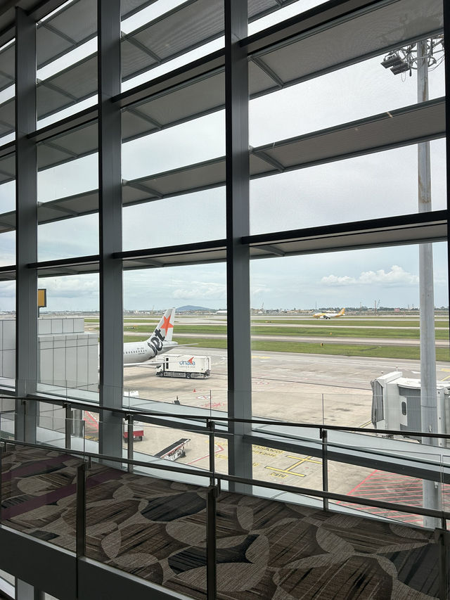 ✈️บินคุ้ม สะดวกไว กับ AirAsia @Changi T4