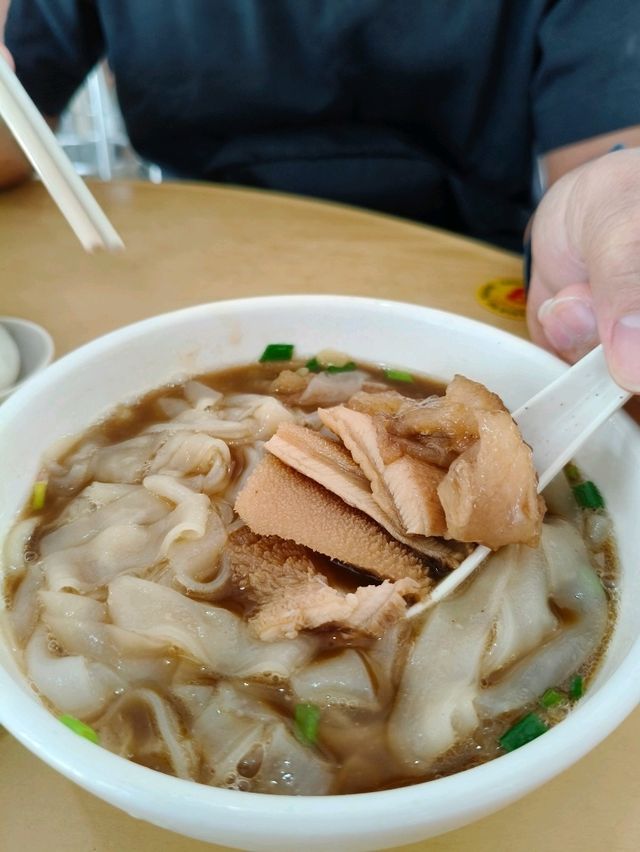 🔥A Tangkak Treasure: Do Do Do’s Beef Noodle Bliss