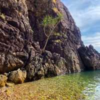 เเหลมตุ๊กตา หาดลับ เกาะหมาก จังหวัดตราด