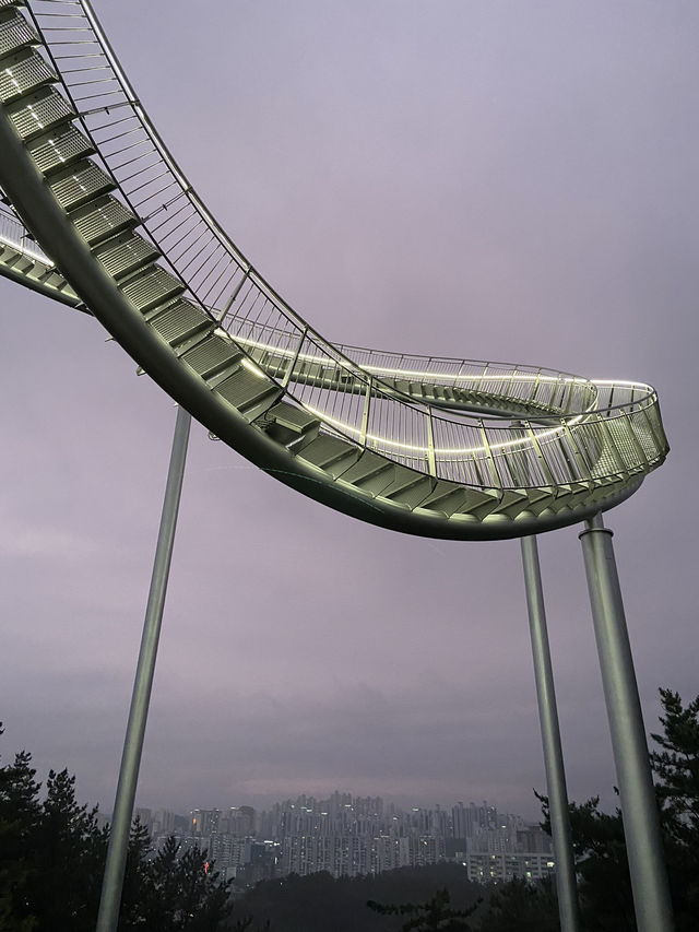 浦項雲霄飛車鋼鐵步道