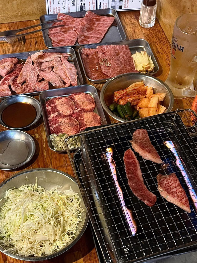 東京🇯🇵 澀谷的蘋果和牛烤肉 😍