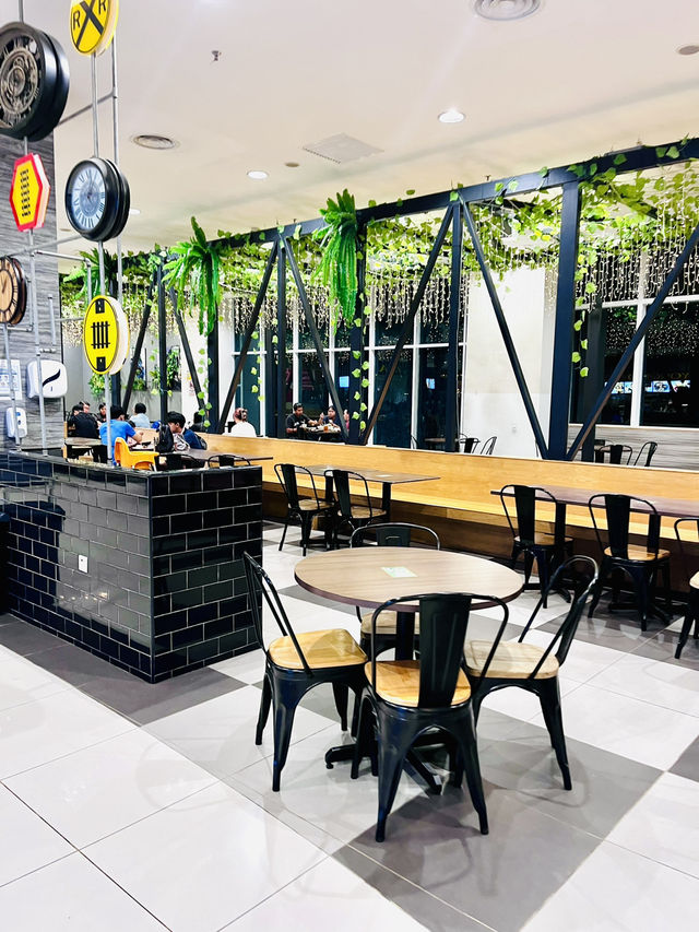 “Food Avenue – A Flavorful Feast at AEON Mall”