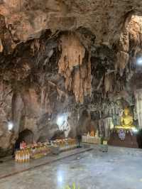 วัดถ้ำพุหว้า กาญจนบุรี