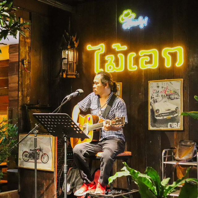 ไม้เอก ร้านอาหารขอนแก่น🌿🐟