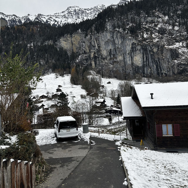 Unforgettable Lauterbrunen White Snow in Lauterbrunnen: A Winter Wonderland