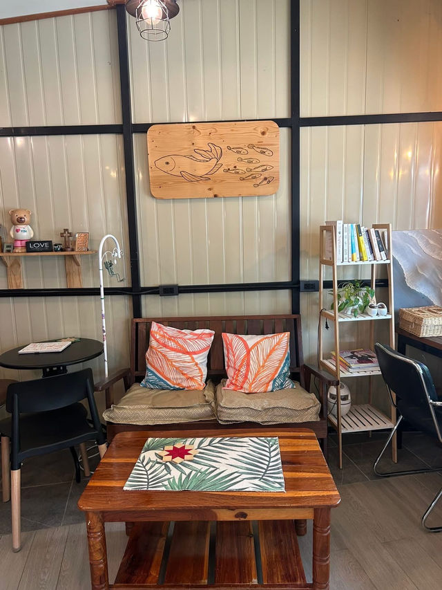  FUYIN Cafe & Bun  