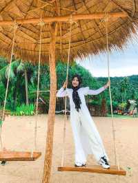 HuuLaa Beachcafe & Restaurants  - คาเฟ่ ขนอม