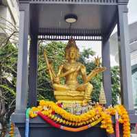 พระตรีมูรติ พญามุจลินท์นาคราช พระพรหมไอทีสแควร์