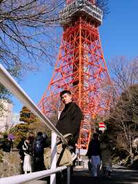 📸 **Tokyo Tower 拍照機位大揭密！**🗼✨