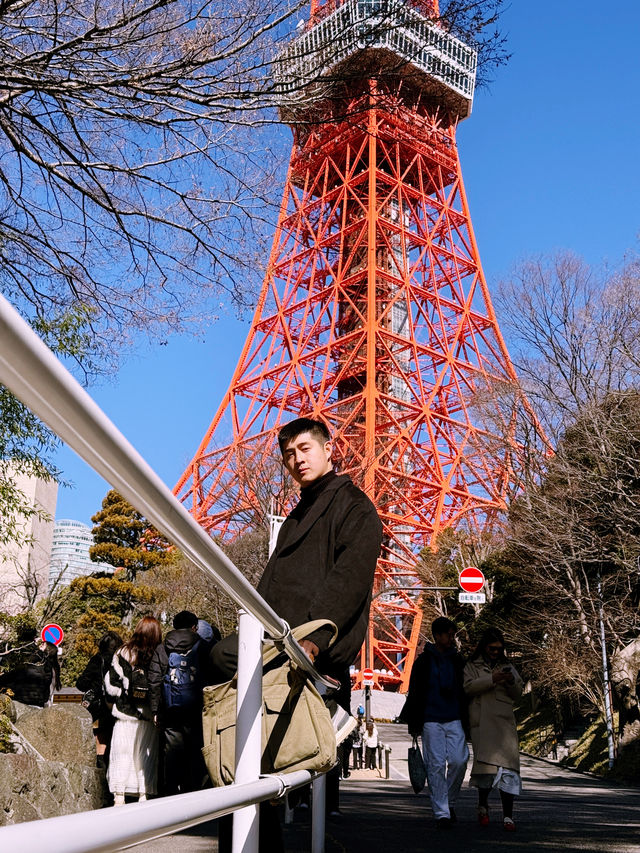 📸 **Tokyo Tower 拍照機位大揭密！**🗼✨